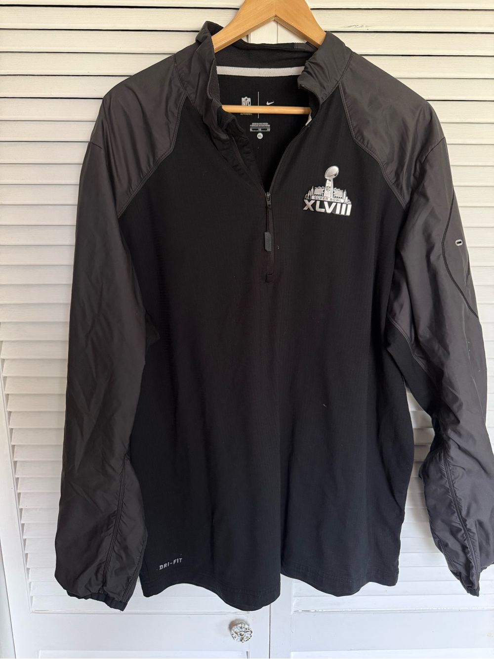 Nike Men's Black Performance Quarter-Zip Jacket - Super Bowl XLVIII